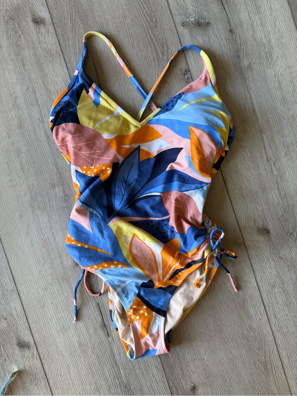 One-Piece Swimsuit - Multicolor Tropical Print